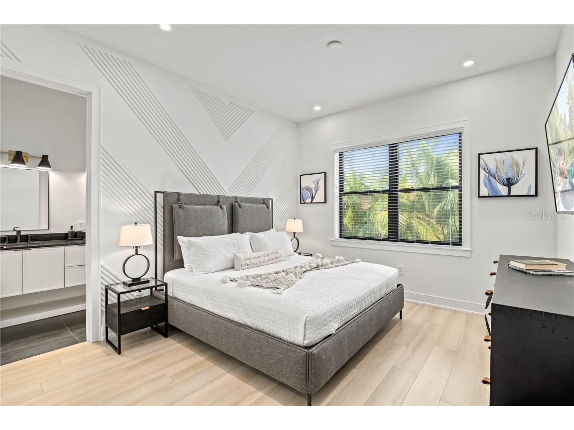129 Mckinley Drive Sarasota FL 34236 A4634029 image15