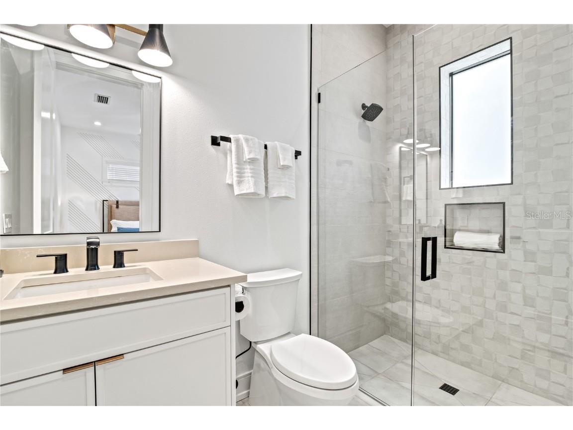 129 Mckinley Drive Sarasota FL 34236 A4634029 image20