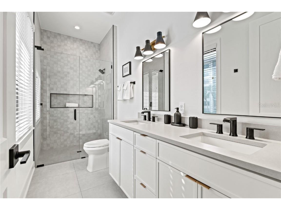 129 Mckinley Drive Sarasota FL 34236 A4634029 image22