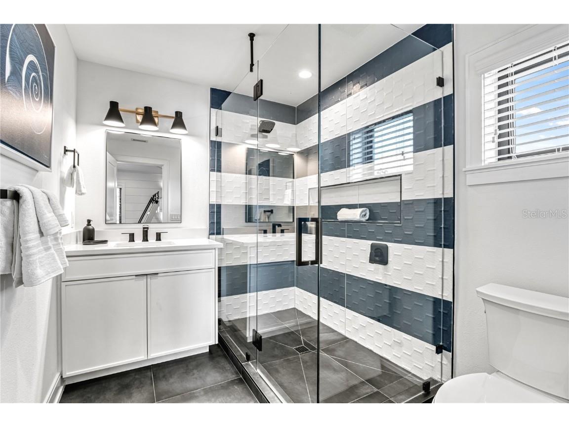 129 Mckinley Drive Sarasota FL 34236 A4634029 image44
