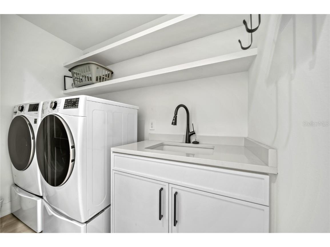 129 Mckinley Drive Sarasota FL 34236 A4634029 image49