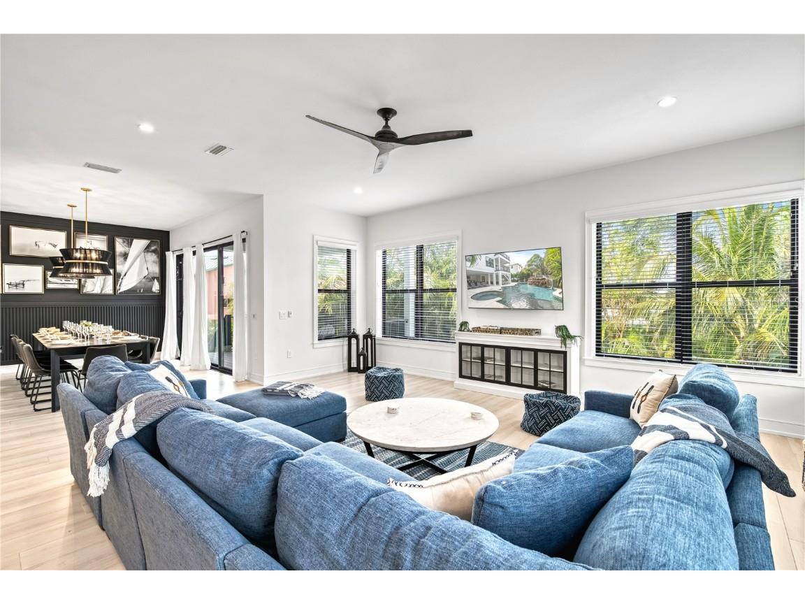 129 Mckinley Drive Sarasota FL 34236 A4634029 image7