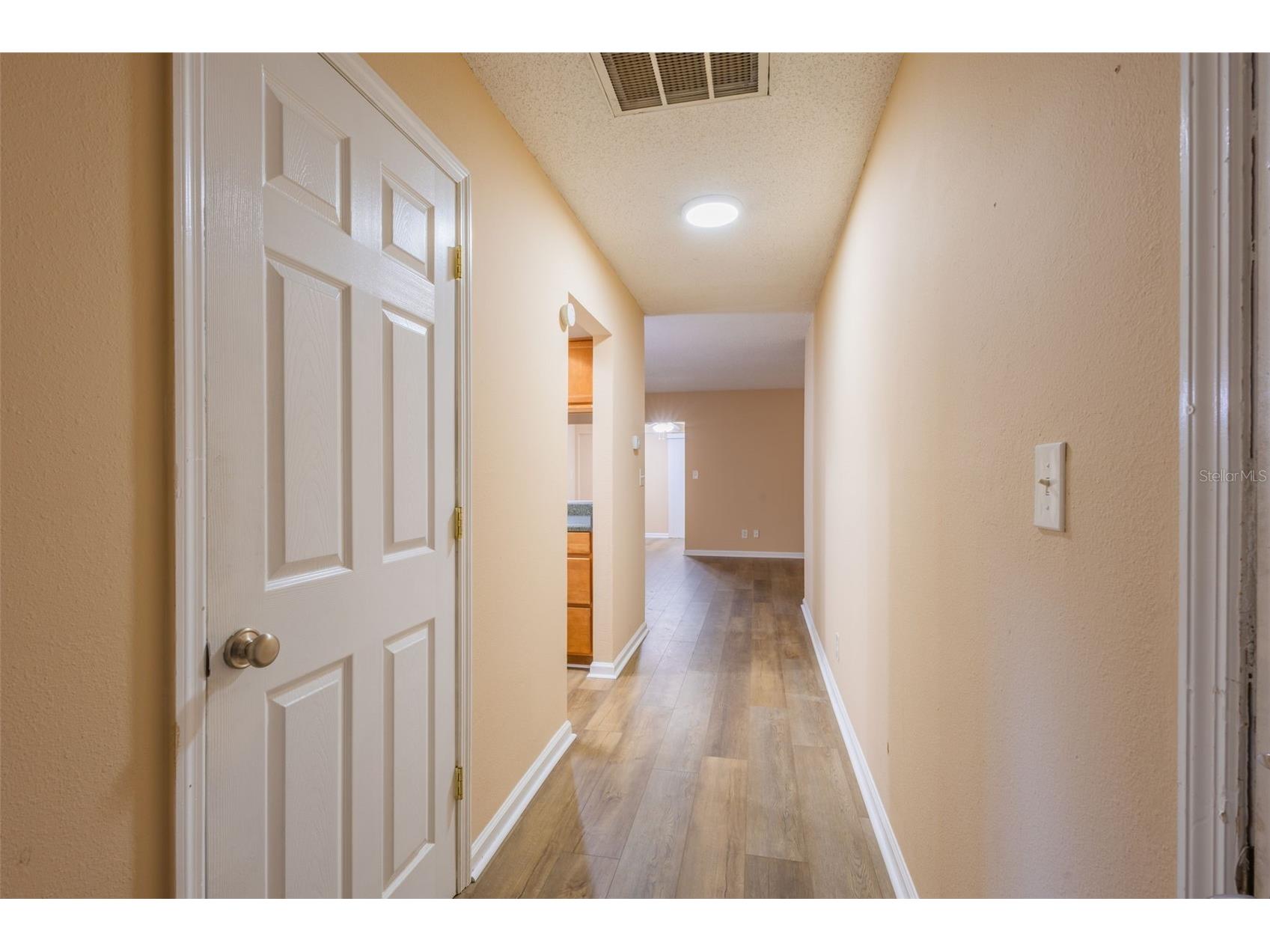 129 N Mercury Avenue Clearwater FL 33765 TB8486433 image3