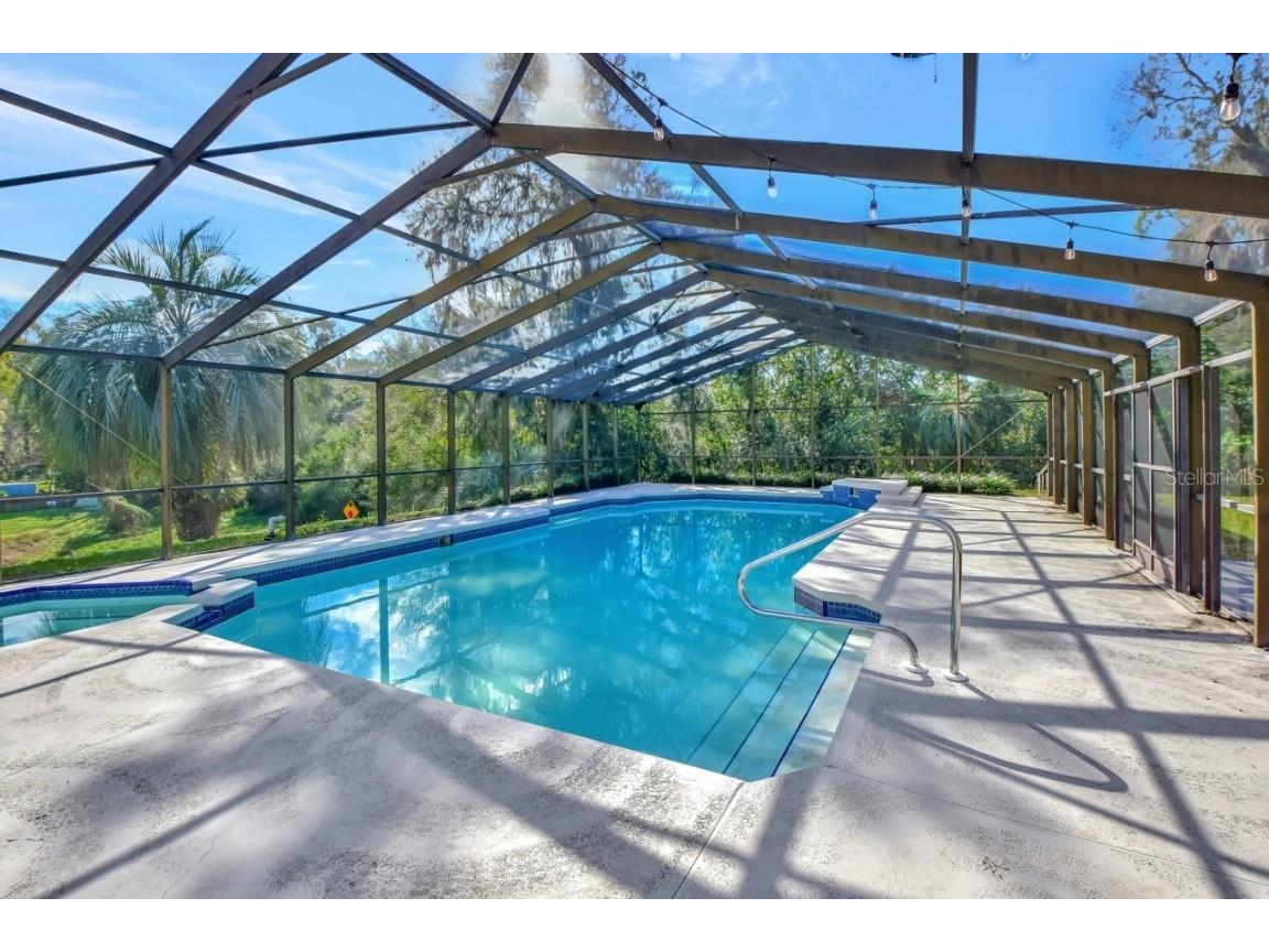 129 S Brooks Avenue Deland FL 32720 V4946299 image40