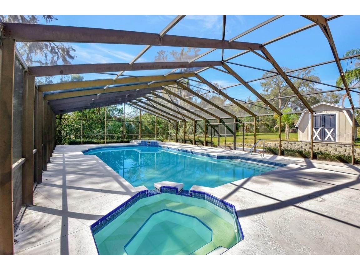 129 S Brooks Avenue Deland FL 32720 V4946299 image41