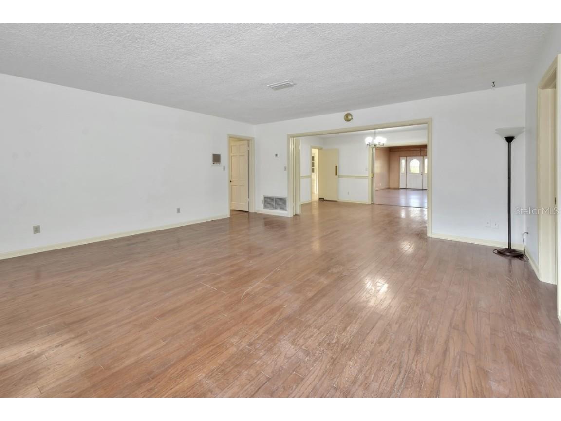 129 S Brooks Avenue Deland FL 32720 V4946299 image42