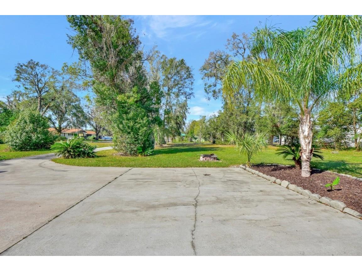 129 S Brooks Avenue Deland FL 32720 V4946299 image46