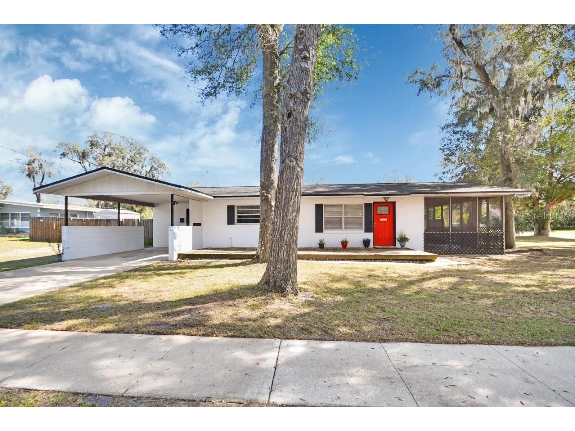 129 S Marydell Avenue Deland FL 32720 V4941152 image1