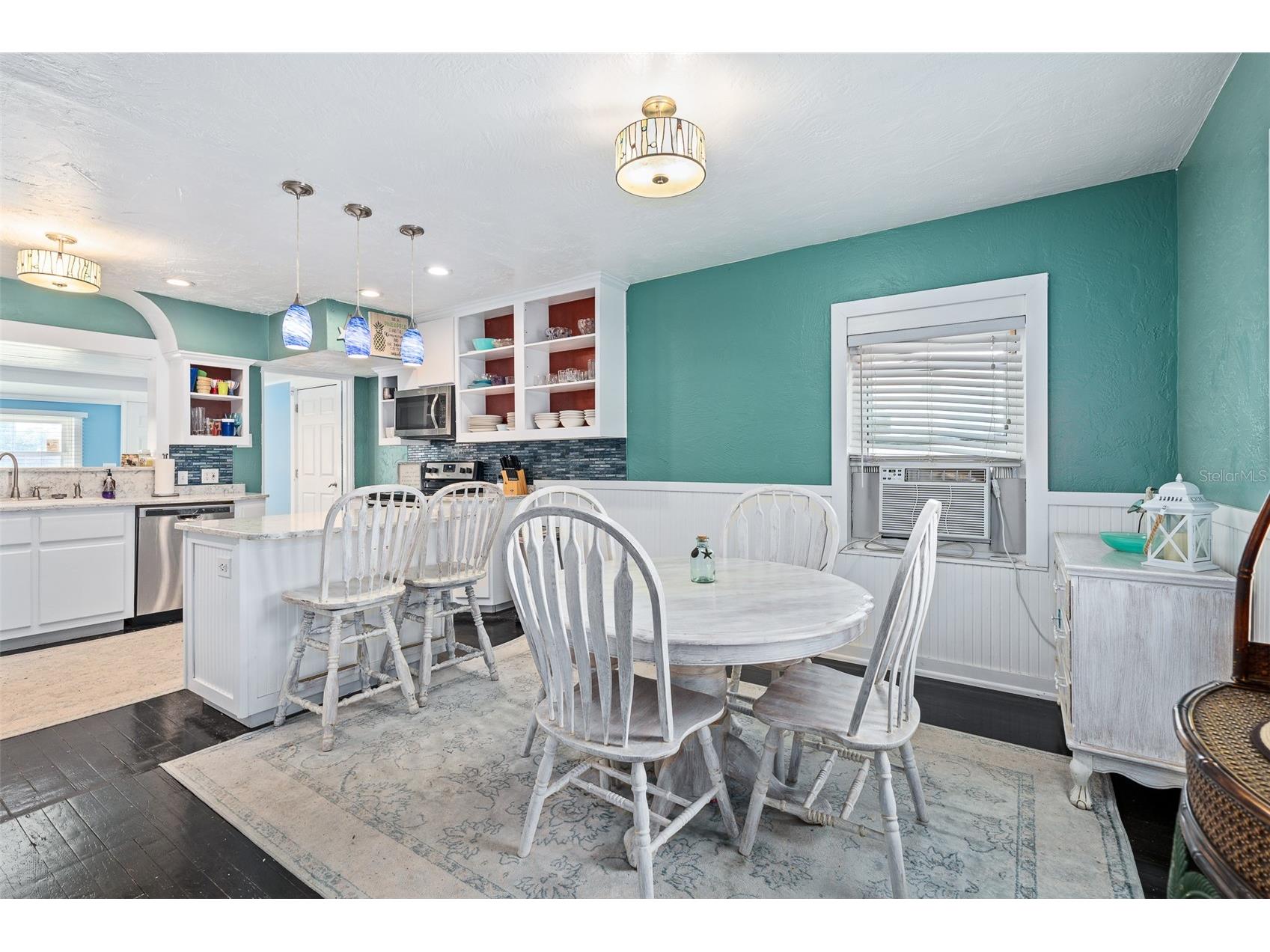 129 S Wild Olive Avenue Daytona Beach FL 32118 V4949321 image7