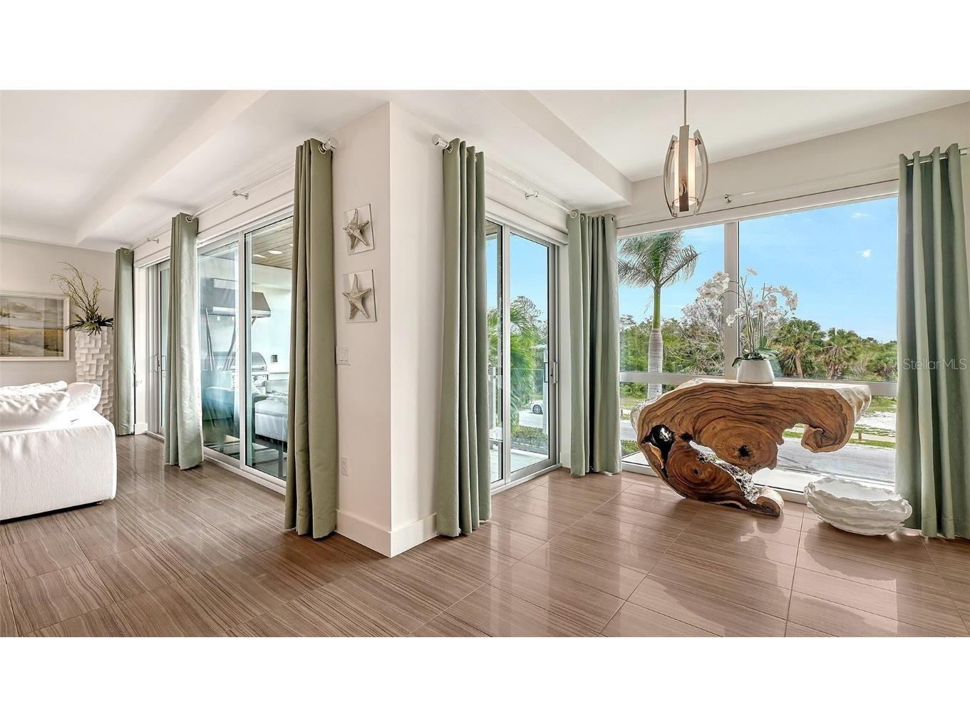 129 Taft Drive #W102 Sarasota FL 34236 A4643055 image10