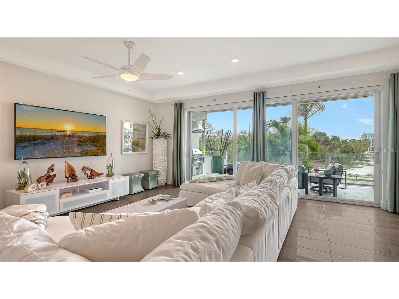 129 Taft Drive #W102 Sarasota FL 34236 A4643055 image13