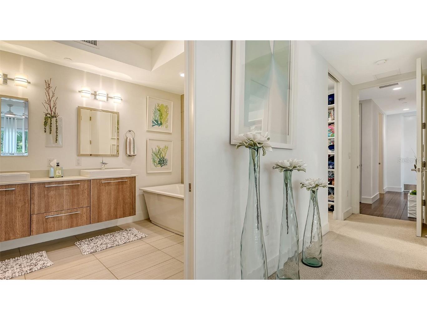 129 Taft Drive #W102 Sarasota FL 34236 A4643055 image24