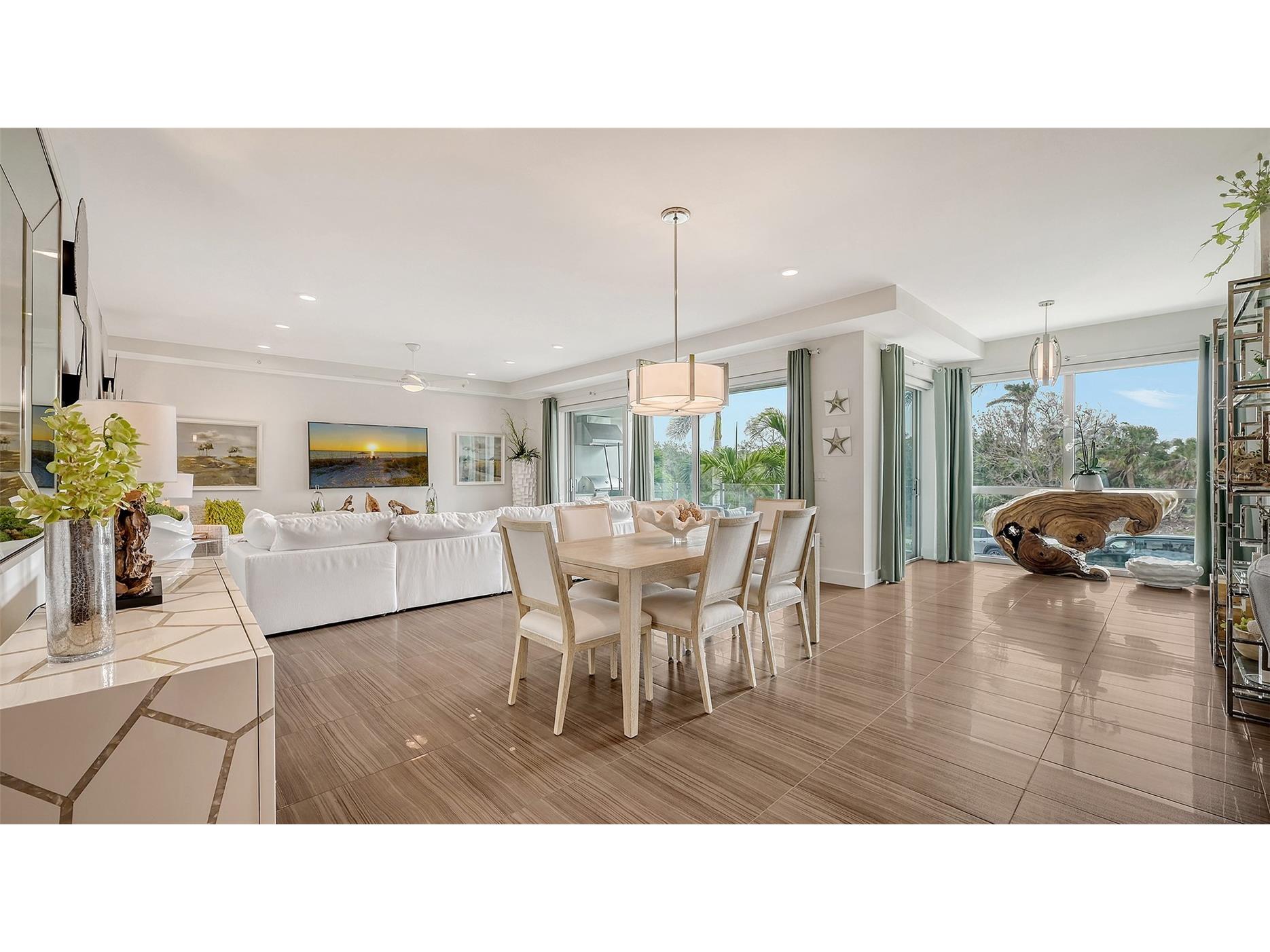 129 Taft Drive #W102 Sarasota FL 34236 A4684418 image11