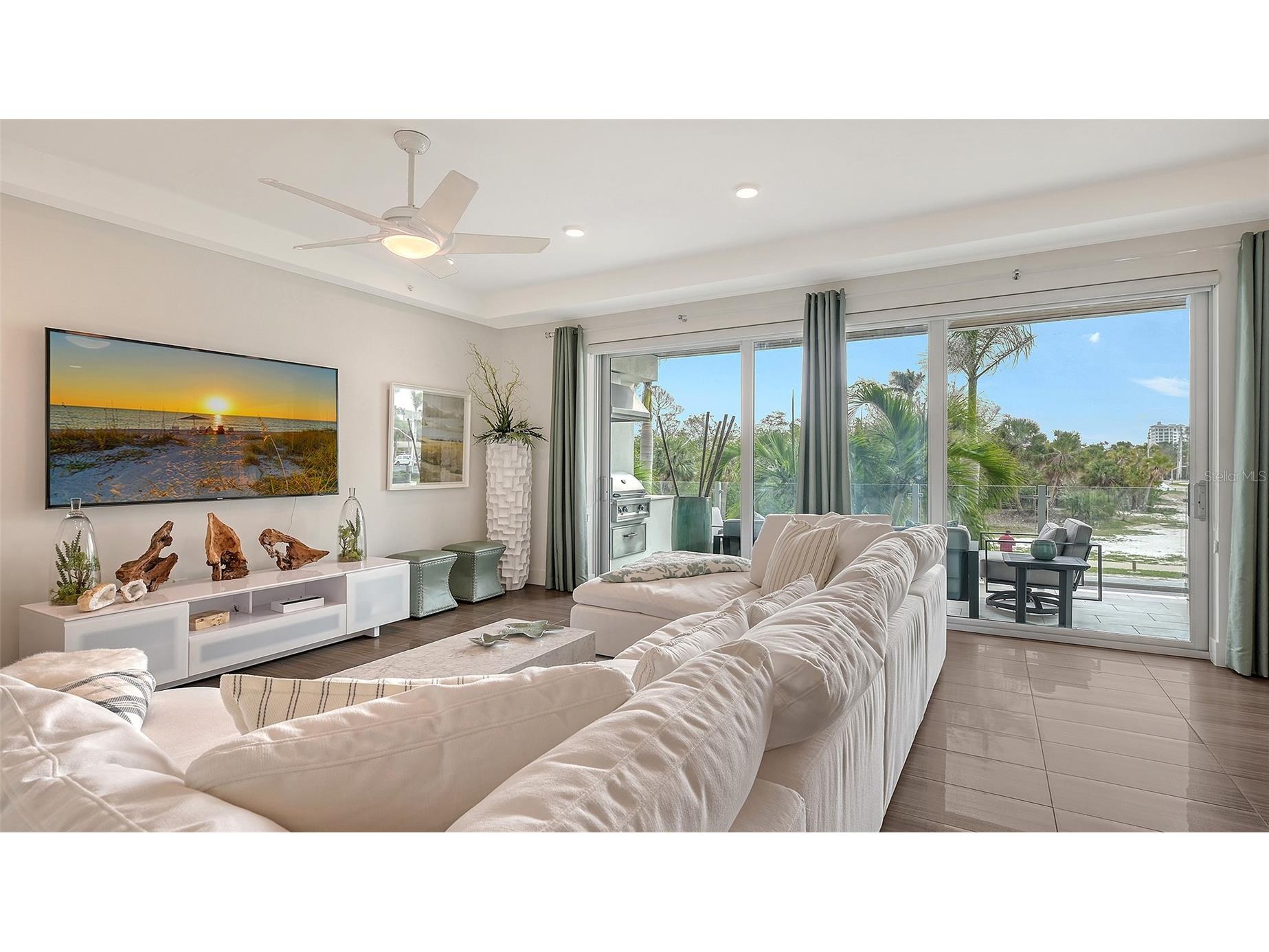 129 Taft Drive #W102 Sarasota FL 34236 A4684418 image12