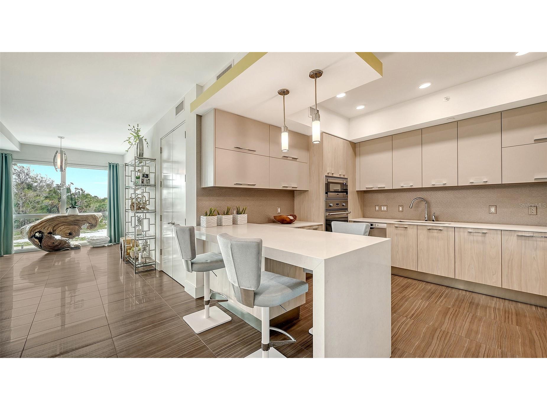 129 Taft Drive #W102 Sarasota FL 34236 A4684418 image15