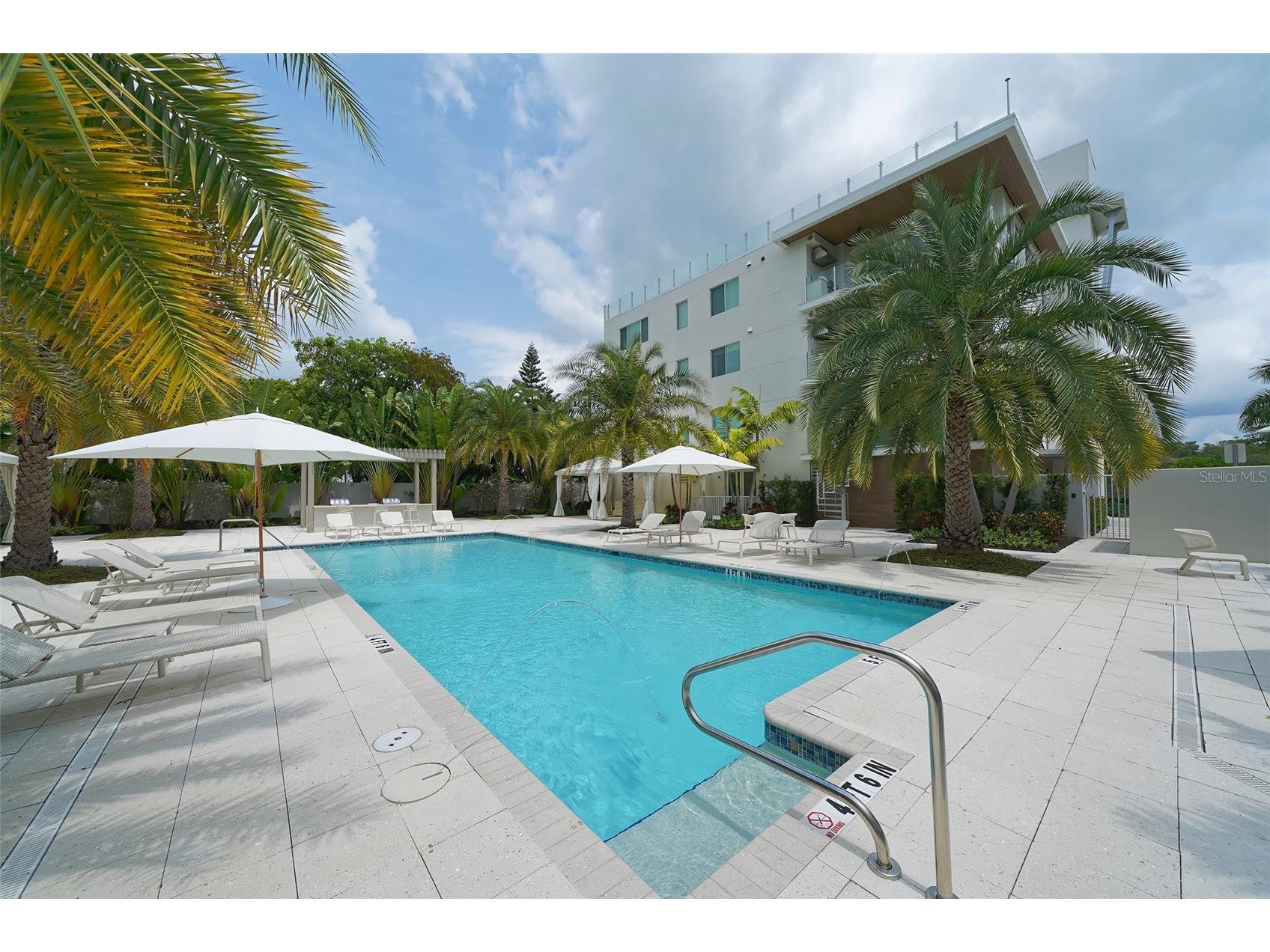 129 Taft Drive #W102 Sarasota FL 34236 A4684418 image38