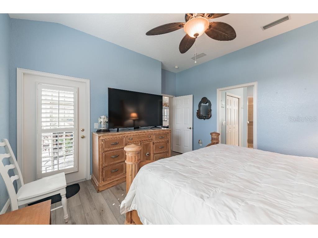 129 Treviso Court North Venice FL 34275 TB8362439 image15
