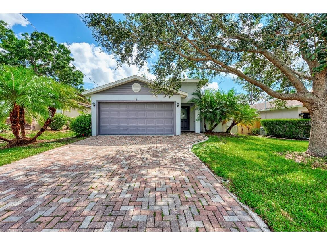 129 Tucker Avenue Sarasota FL 34232 A4581481 image1