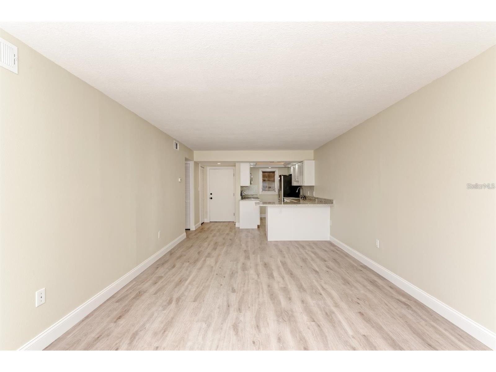 129 Tyler Drive #101 Sarasota FL 34236 A4695439 image16