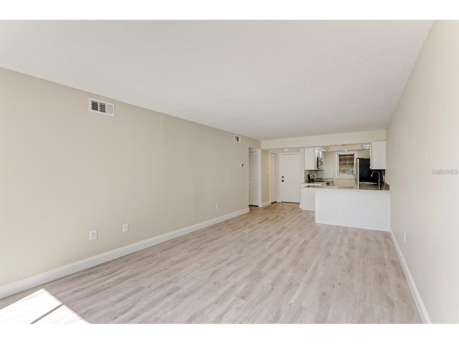129 Tyler Drive #101 Sarasota FL 34236 A4695439 image8