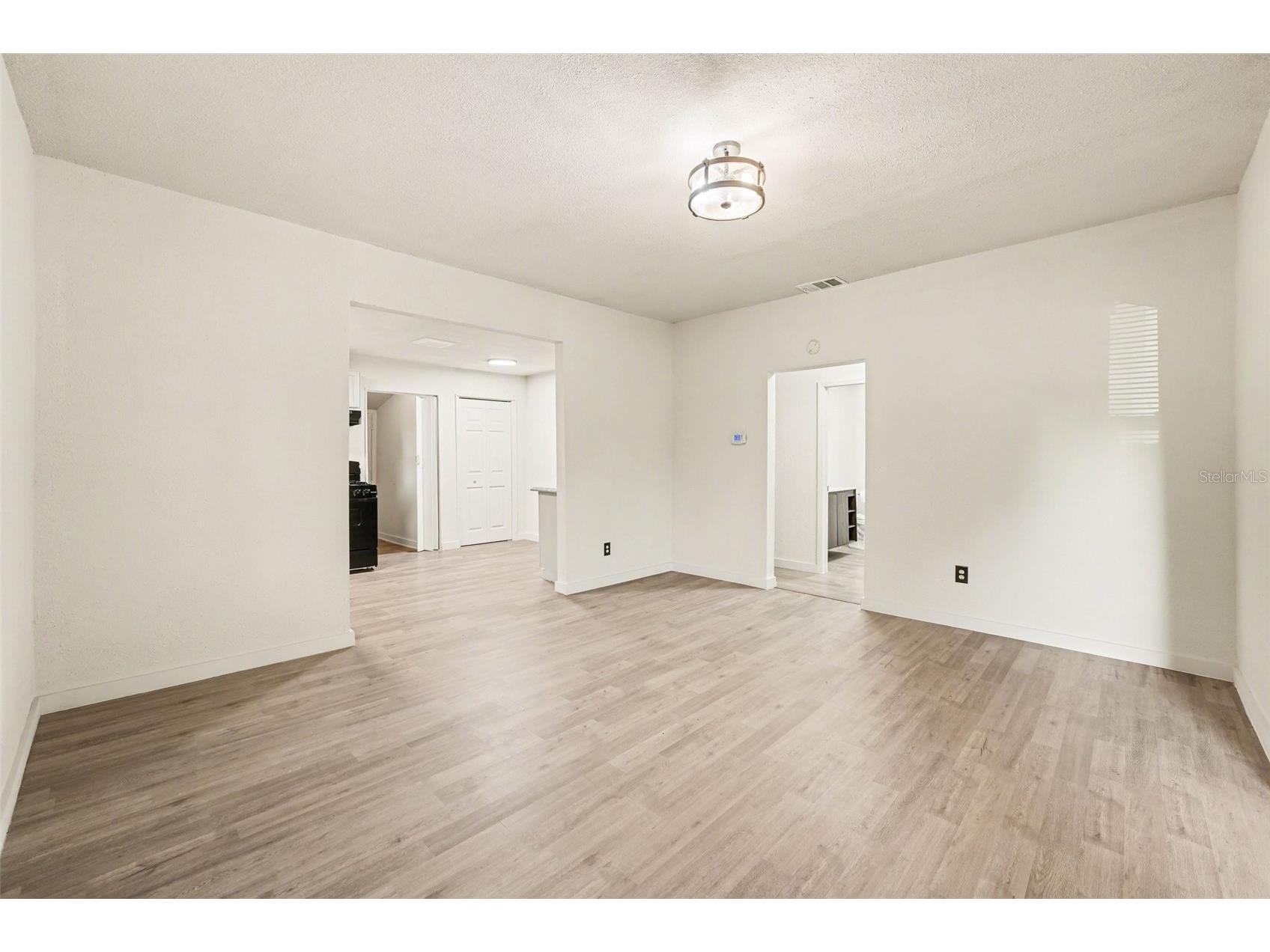 129 W Park Avenue Lake Wales FL 33853 TB8470923 image8