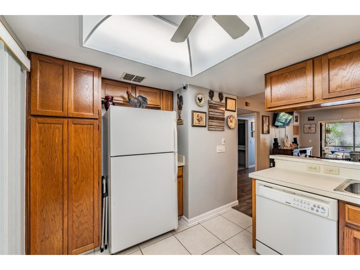 129 Woodlake Wynde #129 Oldsmar FL 34677 TB8426049 image10