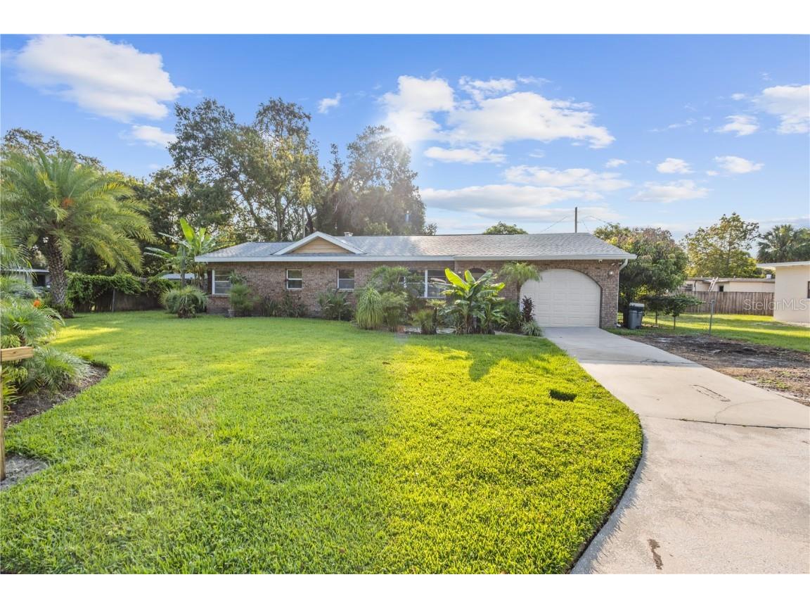 129 Woodland Drive W Sanford FL 32773 O6127914 image1