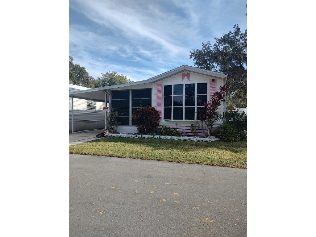 129 Woods-N-Water Drive Mount Dora FL 32757 - LAKE SAUNDERS TB8451531 image1