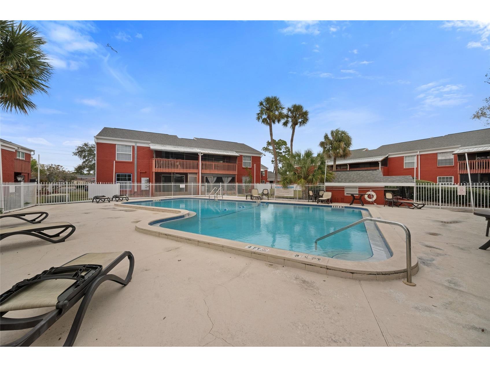 1290 83rd Avenue N #B Saint Petersburg FL 33702 TB8467977 image25