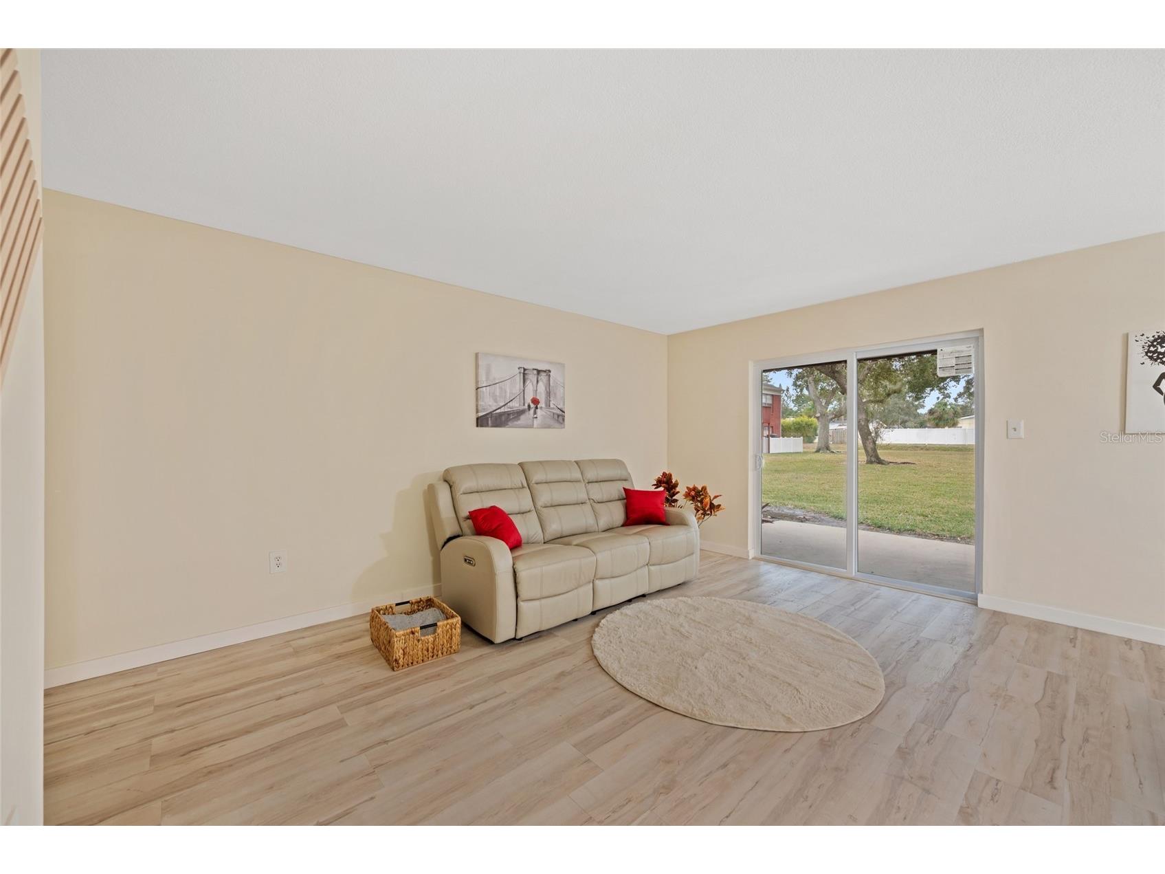 1290 83rd Avenue N #B Saint Petersburg FL 33702 TB8467977 image6
