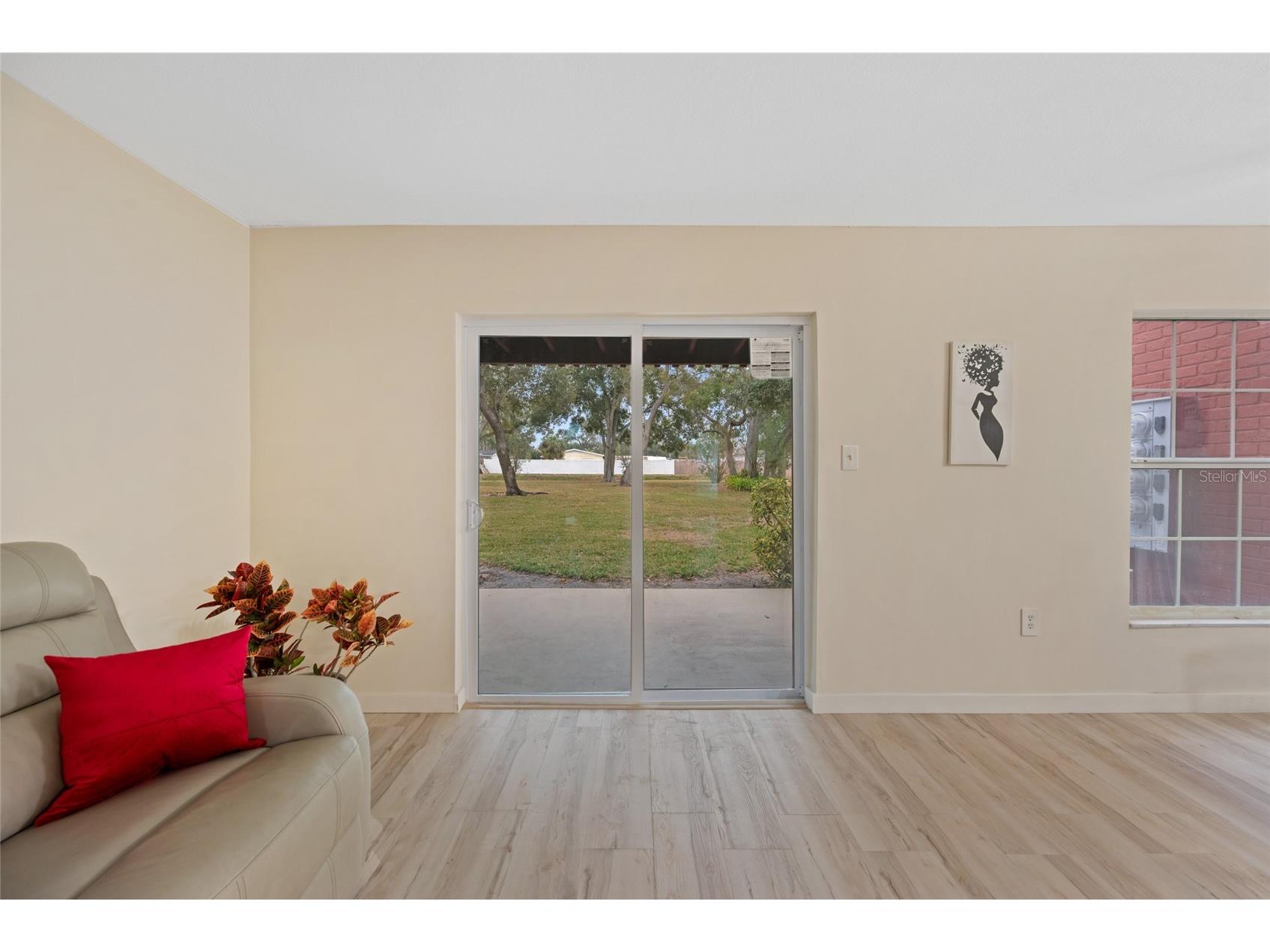 1290 83rd Avenue N #B Saint Petersburg FL 33702 TB8467977 image7