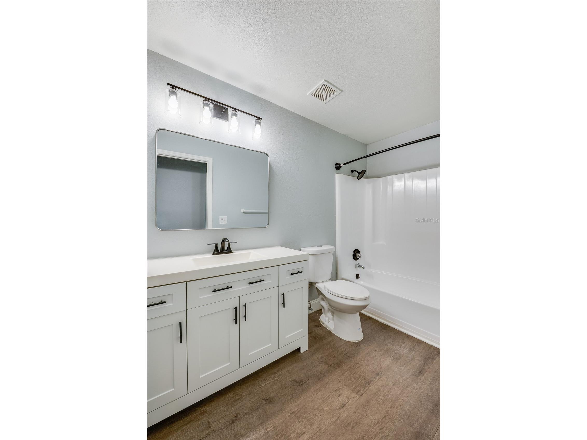 1290 9th Street #205 Daytona Beach FL 32117 V4946994 image15