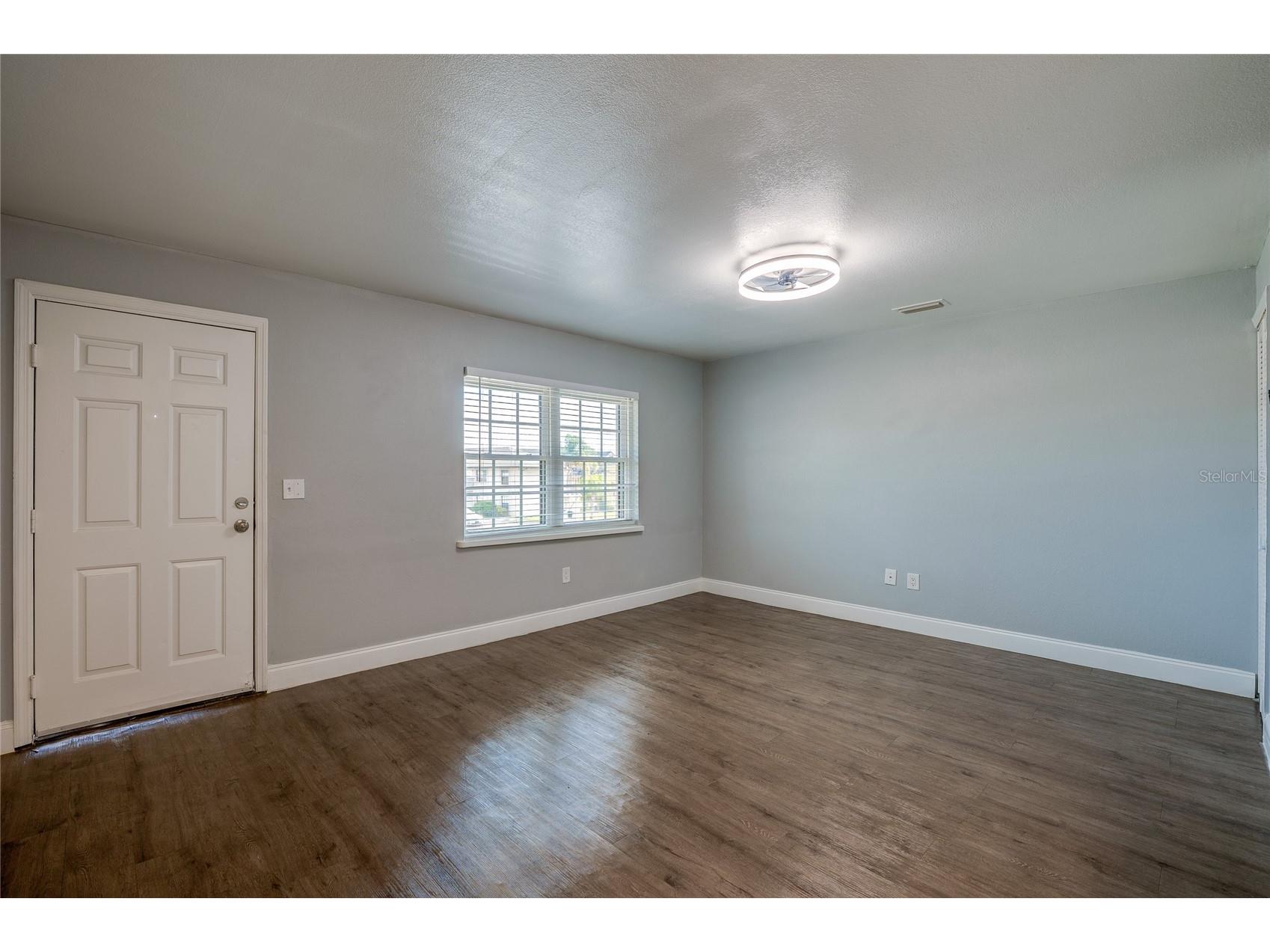 1290 9th Street #205 Daytona Beach FL 32117 V4946994 image4