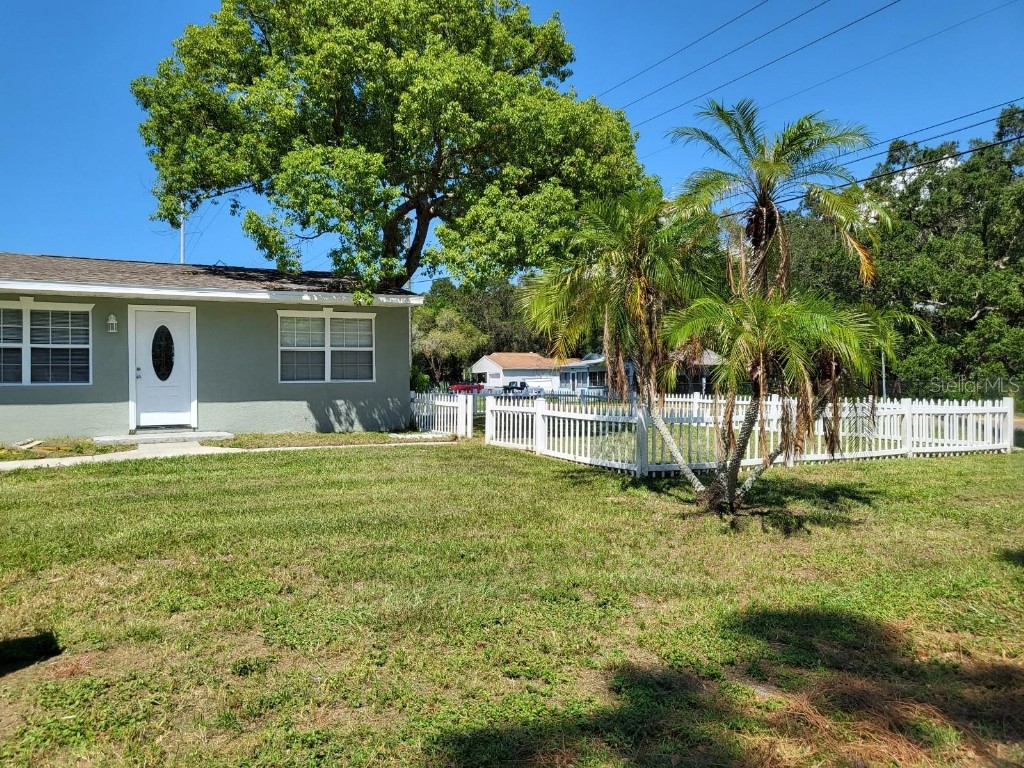 1290 Bertland Way Clearwater FL 33755 T3474350 image1