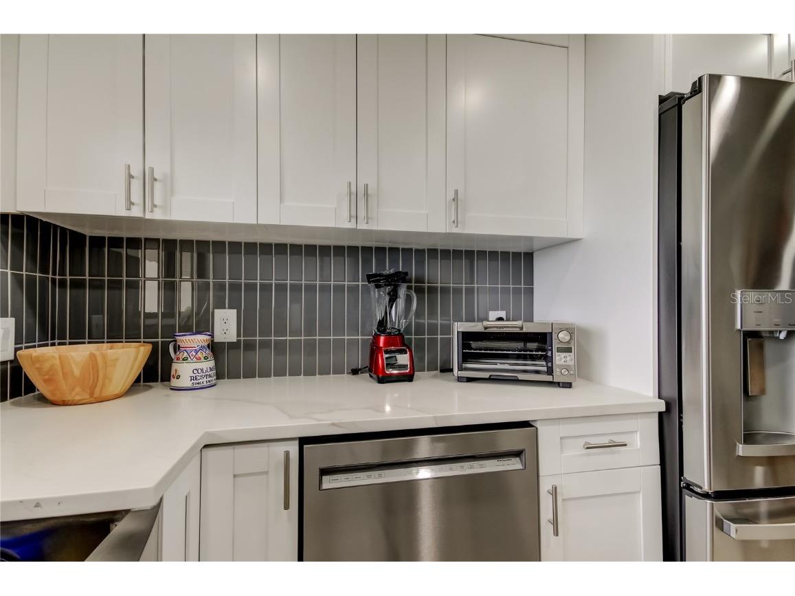 1290 Gulf Boulevard #1102 Clearwater Beach FL 33767 TB8369807 image17