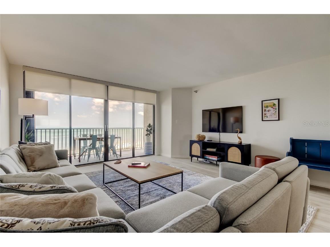 1290 Gulf Boulevard #1102 Clearwater Beach FL 33767 TB8369807 image3