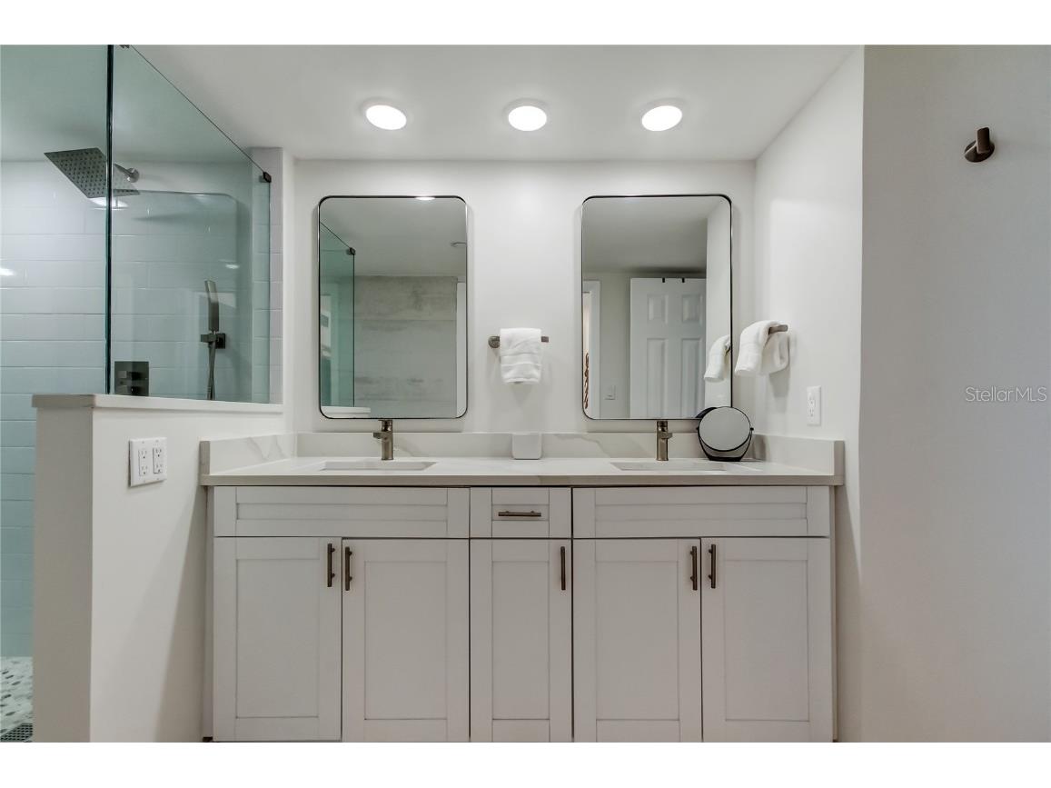 1290 Gulf Boulevard #1102 Clearwater Beach FL 33767 TB8369807 image37