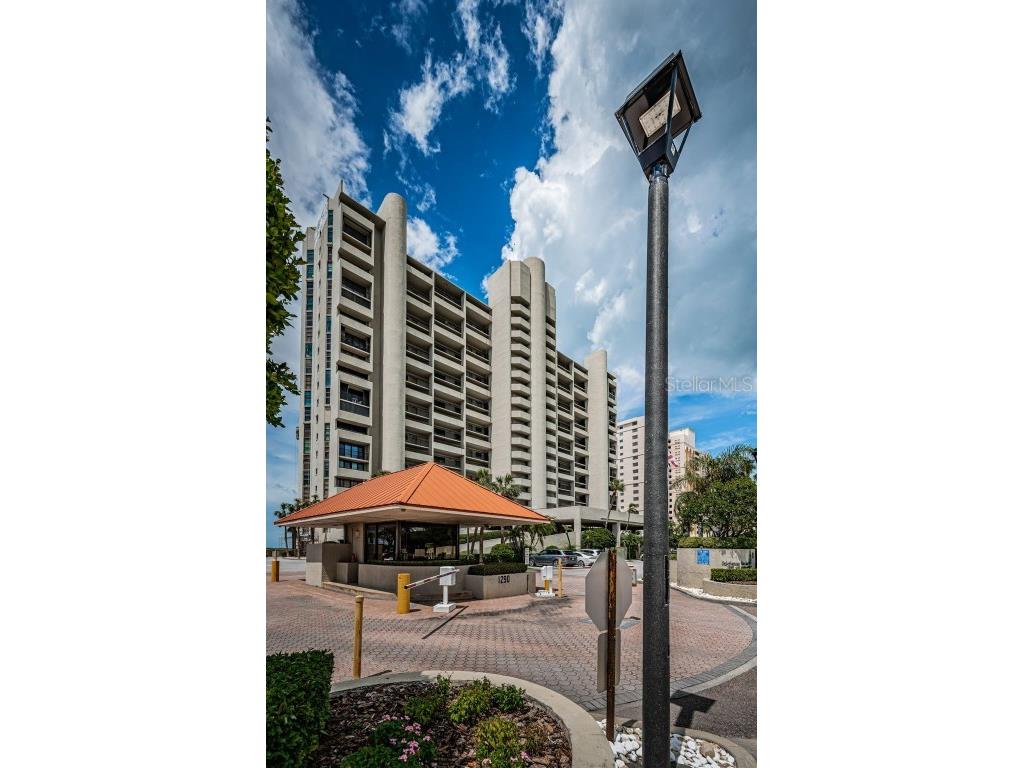 1290 Gulf Boulevard #2004 Clearwater Beach FL 33767 TB8422871 image2