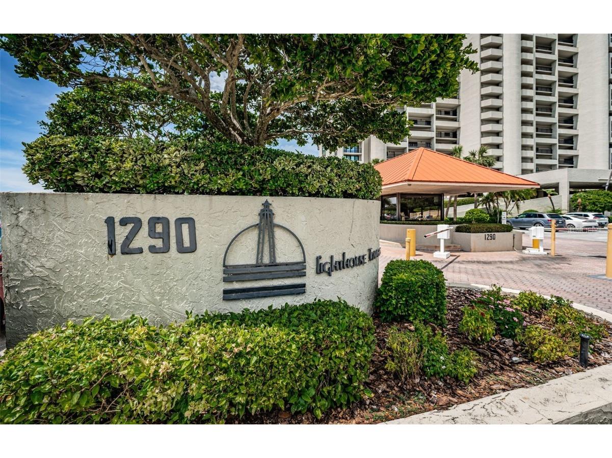 1290 Gulf Boulevard #2004 Clearwater Beach FL 33767 TB8422871 image5