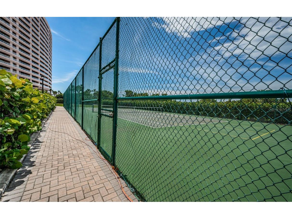 1290 Gulf Boulevard #2004 Clearwater Beach FL 33767 TB8422871 image71