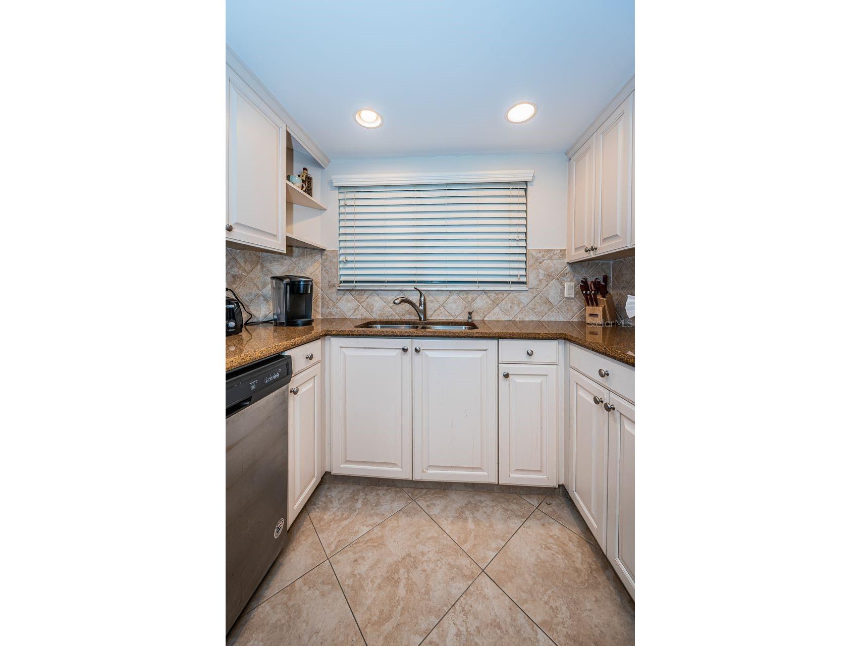 1290 Gulf Boulevard #2004 Clearwater Beach FL 33767 TB8494226 image54