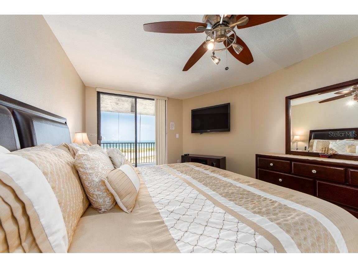 1290 Gulf Boulevard #505 Clearwater Beach FL 33767 U8253441 image15