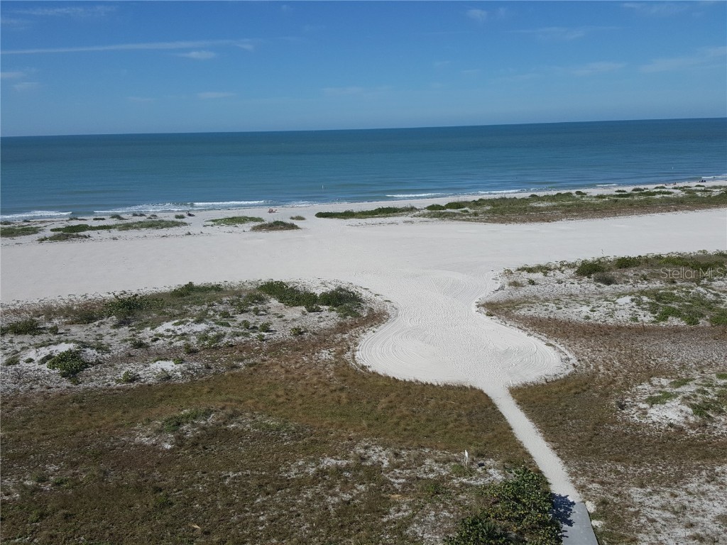 1290 Gulf Boulevard #505 Clearwater Beach FL 33767 U8253441 image2