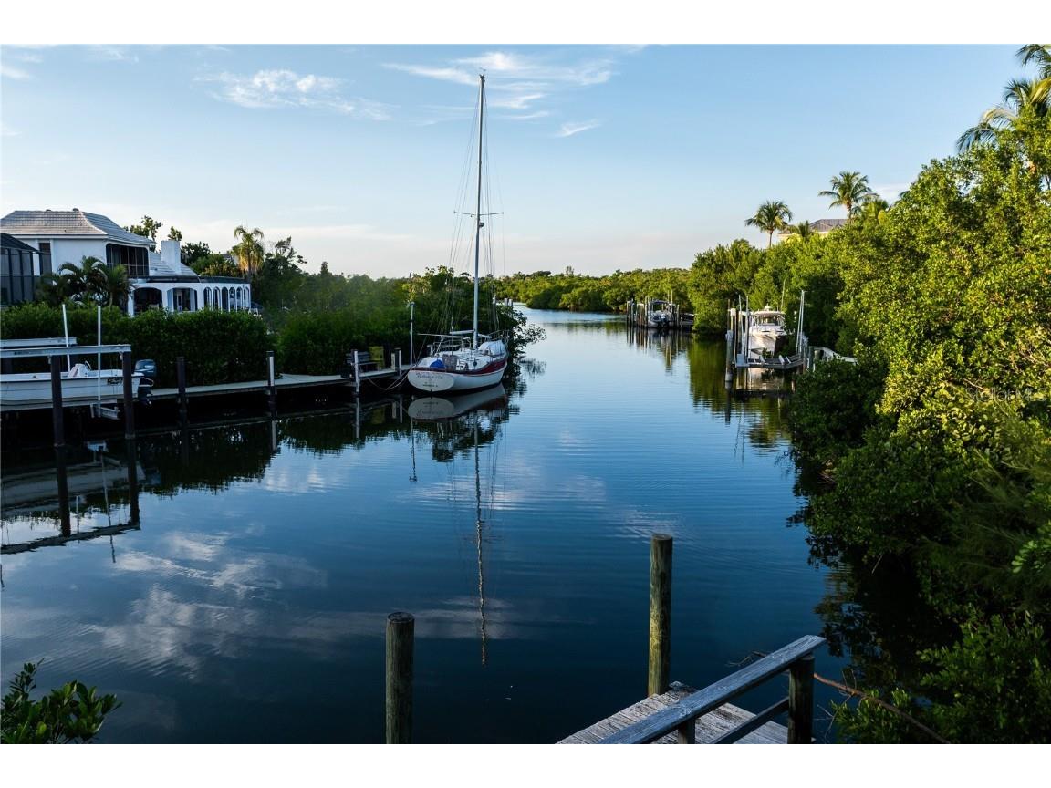 1290 Hidden Harbor Way Sarasota FL 34242 A4673273 image14