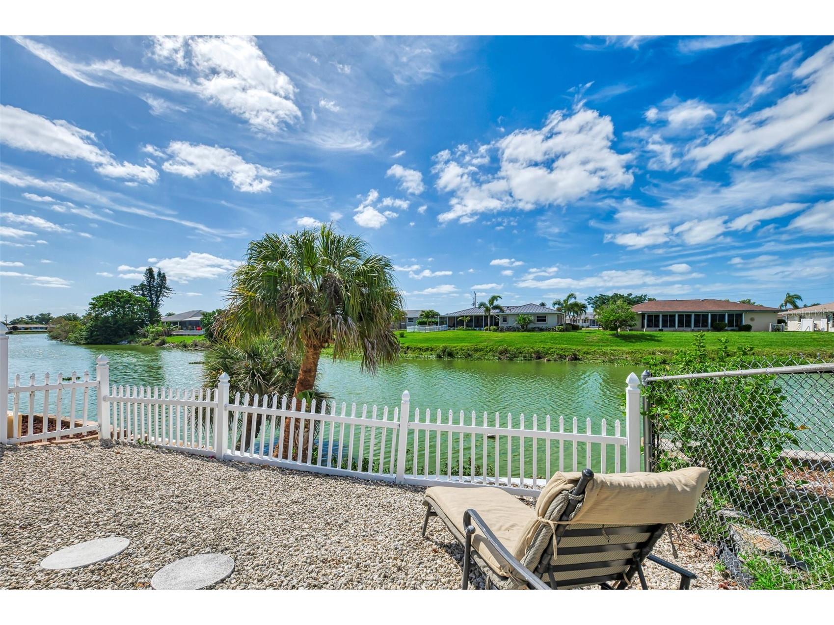 1290 Lakeside Drive Venice FL 34293 D6147040 image8