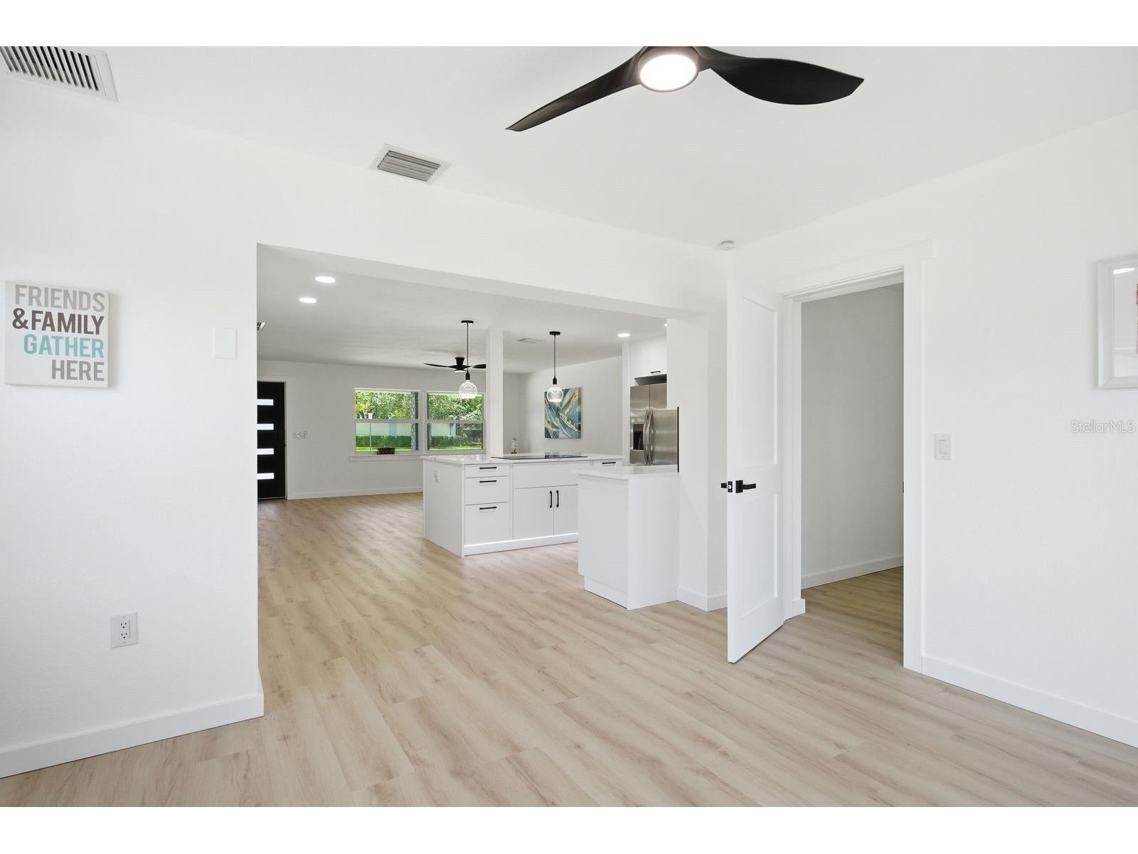 1290 Michigan Boulevard Dunedin FL 34698 TB8512380 image17