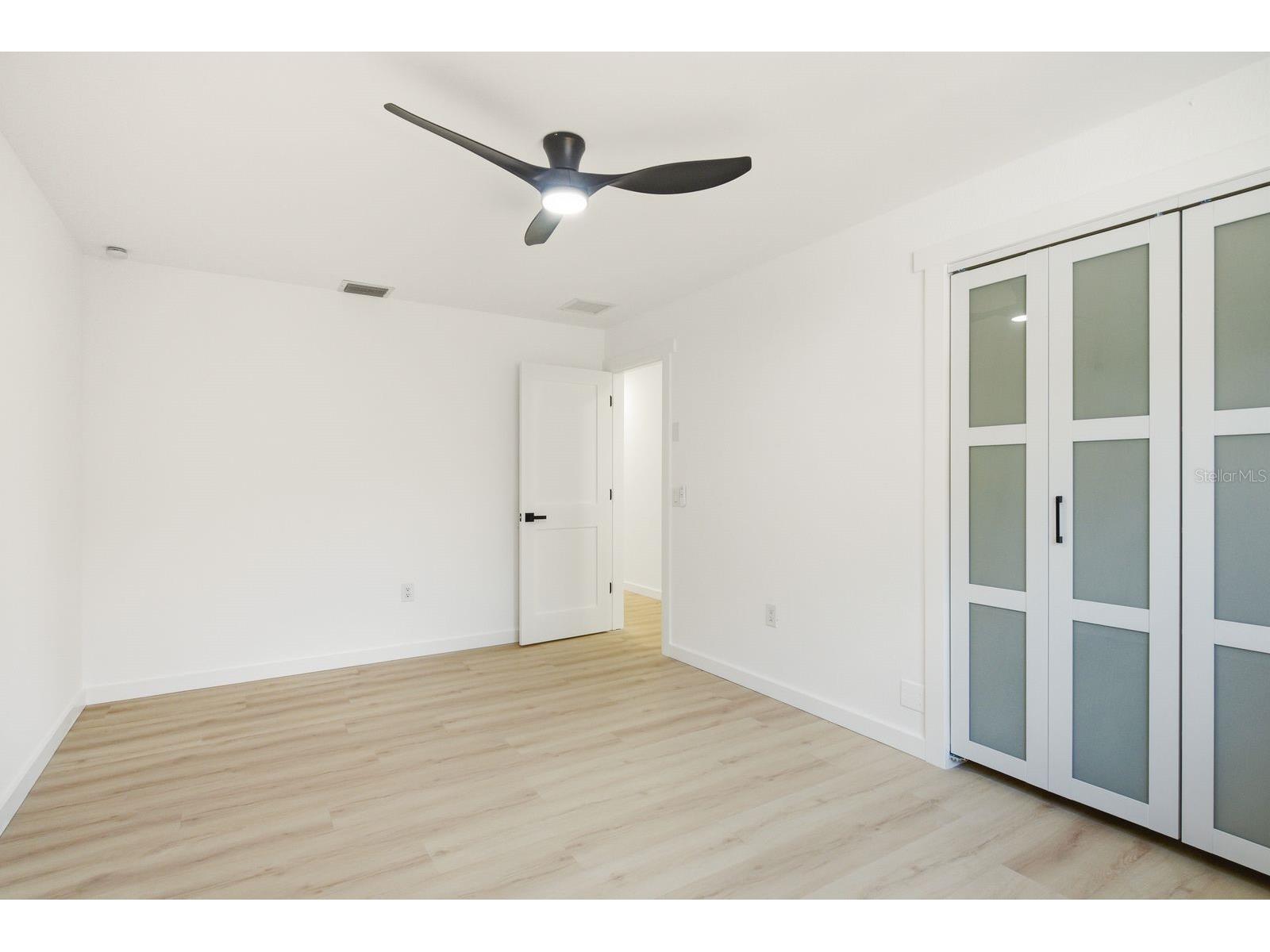 1290 Michigan Boulevard Dunedin FL 34698 TB8512380 image25