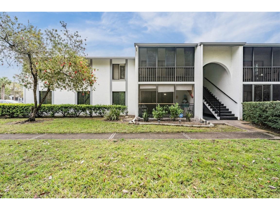1290 Pine Ridge Circle E #G1 Tarpon Springs FL 34688 U8192463 image1
