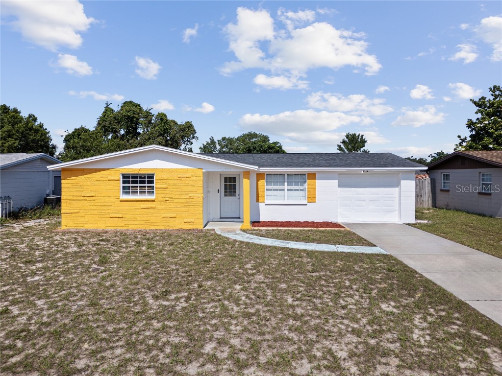 12901 College Hill Drive Hudson FL 34667 TB8388457 image1