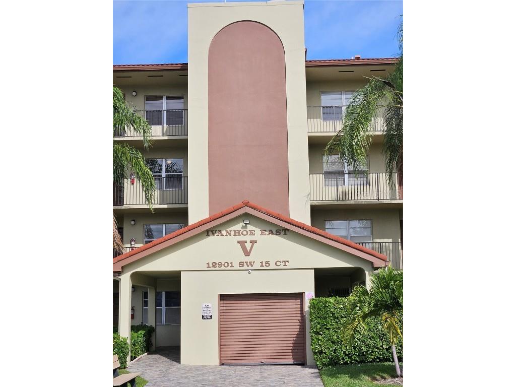 12901 SW 15th Court #V112 Pembroke Pines FL 33027 O6166982 image1